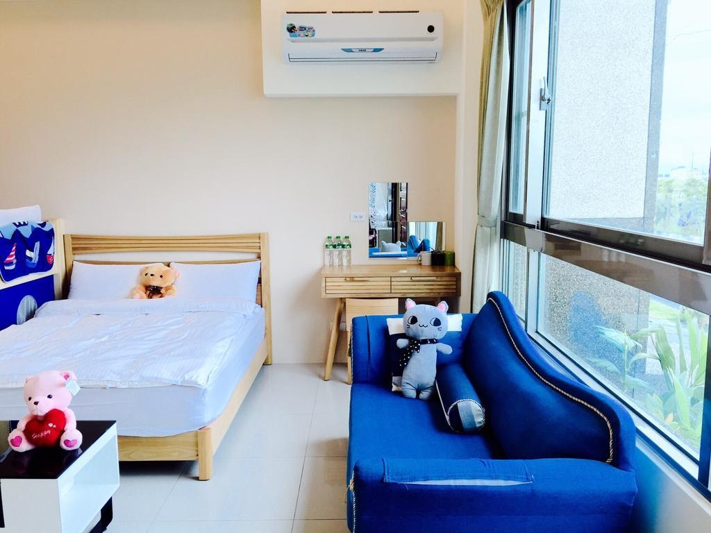 Running Kids B&B Цзяоси Экстерьер фото